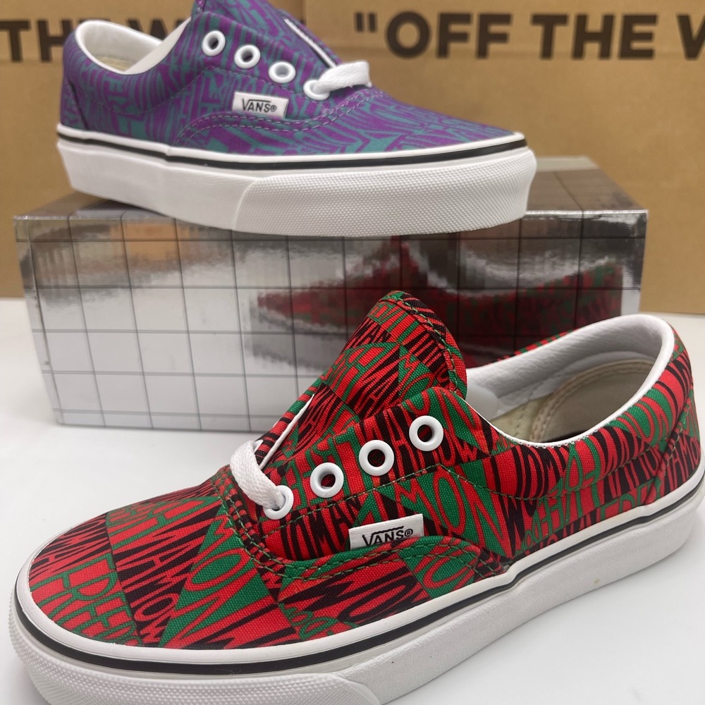 Vans Era (Moma)Faithringgold/True White Sneakers 
VN0A4BV41UC
Red Purple Graphic - Picture 10 of 16